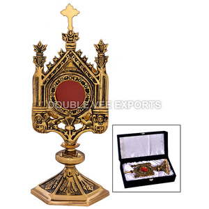 Monstranza de Latón Antigua en Venta |   Ostensorio para Adoración Eucarística – DOUBLE VEE EXPORTS - Product Image 2