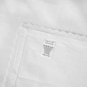 Serviette en tissu carrée blanche avec bordure en dentelle, réutilisable, écologique, durable, 20x20 pouces, pour la maison, les mariages, les restaurants - Product Image 4