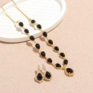 Conjunto de collar largo chapado en oro de 22k con piedras de calidad AAA y aretes, conjunto de joyería nupcial a precio de fábrica. - Product Image 1