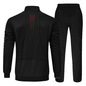 Notre usine OEM produit des ensembles de survêtements en coton pour hommes de haute qualité avec des tissus durables pour les athlètes professionnels du monde entier. - Product Image 2