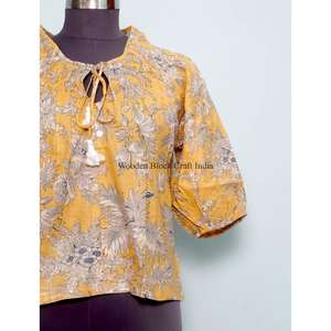 ชุดเดรสลำลองผ้าฝ้ายแท้สำหรับผู้หญิง ลายดอกไม้ แขนพอง แต่งพู่ ด้านหน้ามีเชือกผูก - Product Image 2