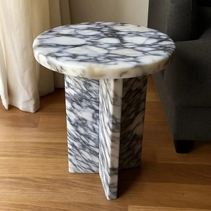 Table d'appoint ronde en marbre Calacatta de luxe, table à piétement moderne en marbre, table basse pour salon, table décorative pour hall d'hôtel - Product Image 1