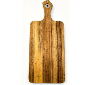 Las tablas de cortar de madera más populares y novedosas del año 2026 son superficies versátiles que son aptas para cuchillos y se utilizan para preparar y servir alimentos. - Product Image 1