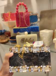 Bolso de Mano de Resina Auténtico Hecho a Mano con Nombre Personalizado, de Alta Calidad, con Exquisita Artesanía y Joyería de Moda - Product Image 2