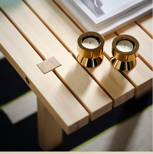 Ensemble de porte-bougies minimalistes en or poli pour une décoration de table moderne, disponible à prix de gros. - Product Image 1