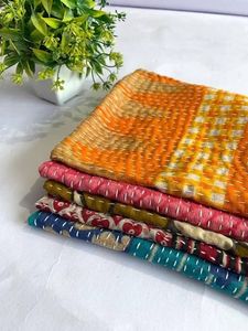 Servilletas Kantha Indias Hechas a Mano, Ecológicas, con Estampado Vintage para Damas, Personalizables, Coloridas, Estilo Boho, para Mesa, Regalo de Boda, Decoración del Hogar - Product Image 1