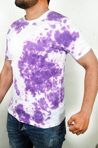 Camiseta Tie Dye para Hombre, Manga Corta, Cuello Redondo, Informal, Tejida, con Patrón Morado y Blanco, Corte Regular - Product Image 3