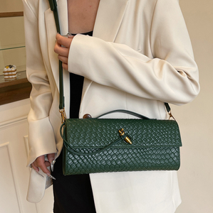 Sacs bandoulière femme en cuir PU tressé de haute qualité, fabrication OEM ODM, pour soirées et fêtes, avec fermoir doré, sac à main tendance. - Product Image 5