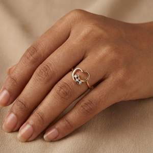 Anillo de oro amarillo macizo con diamante natural radiante de 0.04 quilates, certificado por IGI, color H-I, talla brillante redonda, claridad VS-SI. - Product Image 1