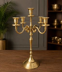 Candélabre tendance en acier de qualité supérieure, fait main, durable, à cinq lumières, plaqué argent, porte-bougie pilier, taille moyenne, décoration de table pour la maison - Product Image 1