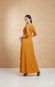 Robe longue jaune premium pour femmes en tissu Georgette avec col rond intérieur et manches 3/4 – Qualité export en gros - Product Image 4