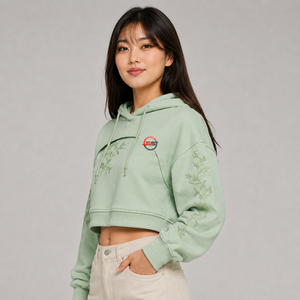 Top Selling <b>Women's</b> Cropped <b>Hoodie</b> Custom Logo <b>Soft</b> Cotton Fleece Warm Breathable Pullover Casual Wear <b>Women</b> Cropped <b>Hoodie</b> - Product Image 2