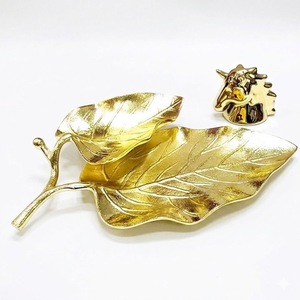 Advantageous Designer Silver Leaf Design Food Serving <b>Tray</b> <b>Snacks</b> Dry Fruits Serving <b>Tray</b> And Platters For Wholesale Suppliers - Product Image 2
