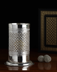 LAMPE DESIGNÉE - Product Image 1