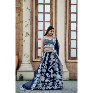 Conjunto de Lehenga Choli para Fiesta de Mujer con Lentejuelas Arcoíris y Trabajo de Dori - Product Image 3
