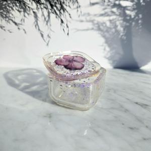 Boîte à bijoux en résine artisanale de luxe, décorative, à fleurs, pour ranger les bibelots, petite boîte cadeau personnalisée en résine - Product Image 2