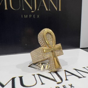 Anillo de Lujo de Oro de 14k con Cruz, Estilo Hip Hop, Anillos Finos con Diamantes Cultivados en Laboratorio con Claridad VVS, Corte Brillante Redondo, Anillo de Fiesta, Certificado IGI, Joyería Fina - Product Image 1