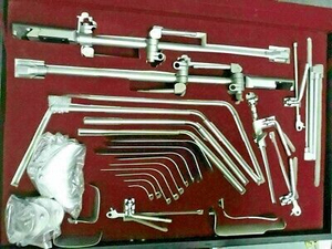 ชุดเครื่องมือผ่าตัดตอกร่างอวัยวะตับ SureMed Instruments รุ่น SMI-SI-SIS-1114 พร้อมเครื่องถ่างกล้ามเนื้อ Thompson ทำจากสแตนเลสสตีล ได้รับการรับรองมาตรฐาน CE - Product Image 3