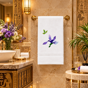 Serviettes d'invité en coton blanc doux avec broderie orchidée violette – Ensemble de serviettes pour une décoration intérieure élégante et un cadeau de bienvenue - Product Image 2