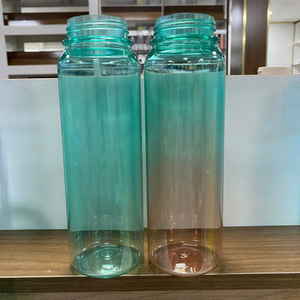 ขวดน้ำดื่มพลาสติก PET แบบไล่ระดับสีขนาด500มล. ใช้ซ้ำได้ปราศจาก BPA สำหรับเล่นกีฬาและใช้งานกลางแจ้งผู้ผลิตจากเวียดนาม - Product Image 3