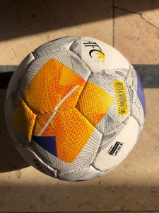 Ballon de football cousu main de haute qualité, logo personnalisé, ballon d'entraînement, tailles 3, 4, 5, vessie en butyl, fabricant OEM, nouveau style Pakistan - Product Image 6