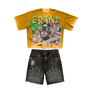 Ensemble deux pièces d'été pour homme : T-shirt graphique moutarde et short en jean à strass effet flamme, style streetwear vintage oversize et déchiré - Product Image 1