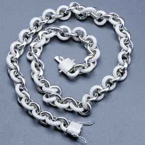 Collar de Cadena Cubana con Eslabones en O de Plata 925 Chapada en Oro con Diamantes de Moissanita, Joyería Personalizada Estilo Hip Hop para Raperos y Fiestas - Product Image 1