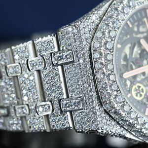 Reloj Automático Premium para Hombre, Totalmente Cubierto de Diamantes, Diseño de Esqueleto |   Puntero de Cristal de Zafiro de 16 mm de Acero Inoxidable con Corte de Diamante |   Bling de Hip-Hop - Product Image 4