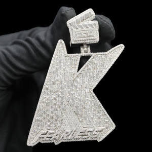 จี้พระราชาฮิปฮอปแบบกำหนดเอง ชุบทอง ประดับเพชร CZ ระยิบระยับ - Product Image 3