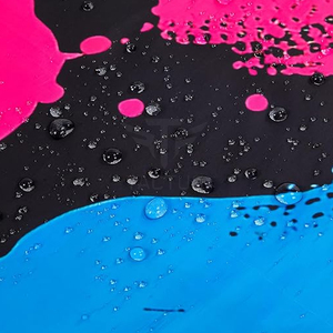 Capa de Peluquería Duradera y Económica, Tela Resistente, Material Confiable para Uso Prolongado - Product Image 4