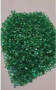 Amatista verde tallada de 273 ct, Hojas talladas de esmeralda de 140 ct, Esmeralda tallada redonda de 48 ct - 3 lotes de gemas - Product Image 2