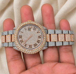Reloj Unisex de Lujo Raj Gems de Acero Inoxidable con Movimiento ETA, Esfera de Moissanita, Visualización de Fecha, Cuarzo Analógico, Caja de 41 mm, Correa de 20 mm - Product Image 2