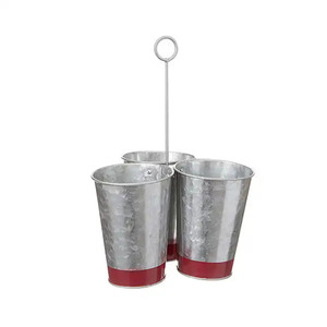 Organizador de utensilios de cocina de metal galvanizado estilo rústico con 3 compartimentos separados y asa de madera para cubiertos y condimentos - Product Image 6