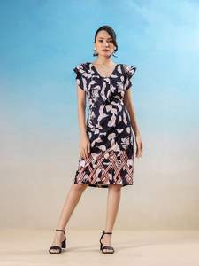 Colección Primavera/Verano 2026: Vestido Formal Estampado de Gasa con Volantes y Manga con Volantes, Ecológico, Antiarrugas, con Cintura Natural y Escote en V, ¡Éxito de Ventas! - Product Image 5