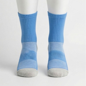 Calcetines de Compresión de Viscosa de Bambú para Correr, Deportivos, Acolchados, Transpirables, Duraderos, de Alto Rendimiento, Color Personalizado, Ajuste Cómodo, en Pares - Product Image 1