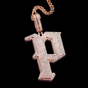 Pendentif personnalisé Hip Hop pour homme en argent sterling 925 avec lettres, chiffres, nom, initiale ou logo, serti de diamants Moissanite VVS - Product Image 2