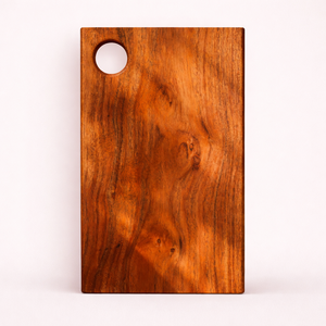 Planche à découper en bois de qualité supérieure, épaisse, solide, durable, compatible couteaux, grain lisse, avec trou de suspension, idéale pour couper et servir - Product Image 1