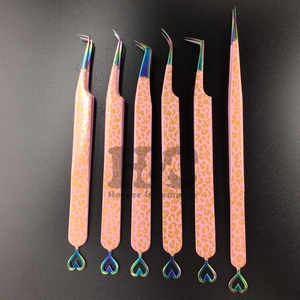 แหนบต่อขนตาแบบใหม่ รุ่น Heart Tweezers ยี่ห้อ Mink Private Label ทำจากสแตนเลสแท้ แข็งแรง ทนทาน จับถนัดมือ พร้อมหัวแหนบหลากหลายรูปแบบ - Product Image 6