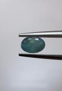 Alexandrite Pierre précieuse en vrac, taille ovale, vert turquoise, facettée, à changement de couleur, certifiée IGI, rare pour collectionneurs, pour la fabrication de bijoux fins - Product Image 1