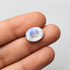 Pierre de lune naturelle bleue taille ovale certifiée IGI, pierre précieuse à changement de couleur pour la fabrication de bijoux par Rida Creations - Product Image 2