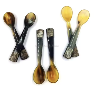 Cuchara de cuerno de búfalo pulido Mango curvo Cuchara de cuchara de artesanía natural única para restaurantes mejorados Experiencia de bebidas - Product Image 2