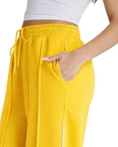 Pantalon de jogging ample jaune pour femme en molleton avec passepoil latéral, taille élastique et cordon de serrage, coupe décontractée, idéal pour la détente - Product Image 4