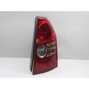 300 Luces Traseras Usadas Derecha 04806370AB - Product Image 3