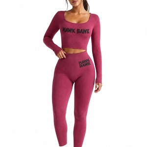 Ensemble de yoga deux pièces personnalisé pour femme – Legging taille haute à manches longues en tissu extensible, coupe confortable pour le yoga - Product Image 1