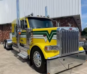 Camion semi-remorque Peterbilt 589 Sleeper prêt à être expédié, modèle 2020-2022 - 72 pouces, boîte manuelle 18 vitesses, toit plat, occasion, avec garantie - Product Image 5