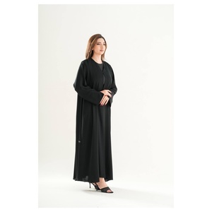 Abaya de luxe à rayures pour femmes avec un design classique à manches longues 2026 - Product Image 1