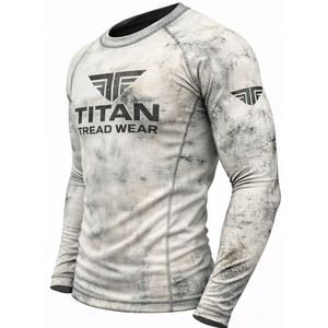 Camiseta Rashguard Cómoda y Ecológica para Hombre y Mujer - Protección UV, Transpirable, Antibacteriana, Ropa Deportiva TITAN TREAD WEAR - Product Image 2