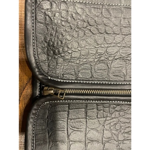 Gilet de moto en cuir véritable de vachette gaufré crocodile pour homme, imprimé python noir, fermeture éclair sur le devant - Product Image 5
