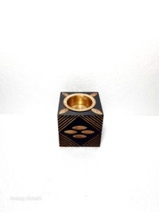Brûleur d'encens en bois fait main avec insert en laiton, Mubkhara aromatique pour une utilisation toute l'année - Product Image 2