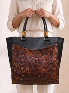 Sac fourre-tout décontracté en cuir véritable gaufré avec motifs floraux, deux anses, bandoulière, fermeture éclair, grande capacité, sac à main pour femme, usage quotidien - Product Image 5